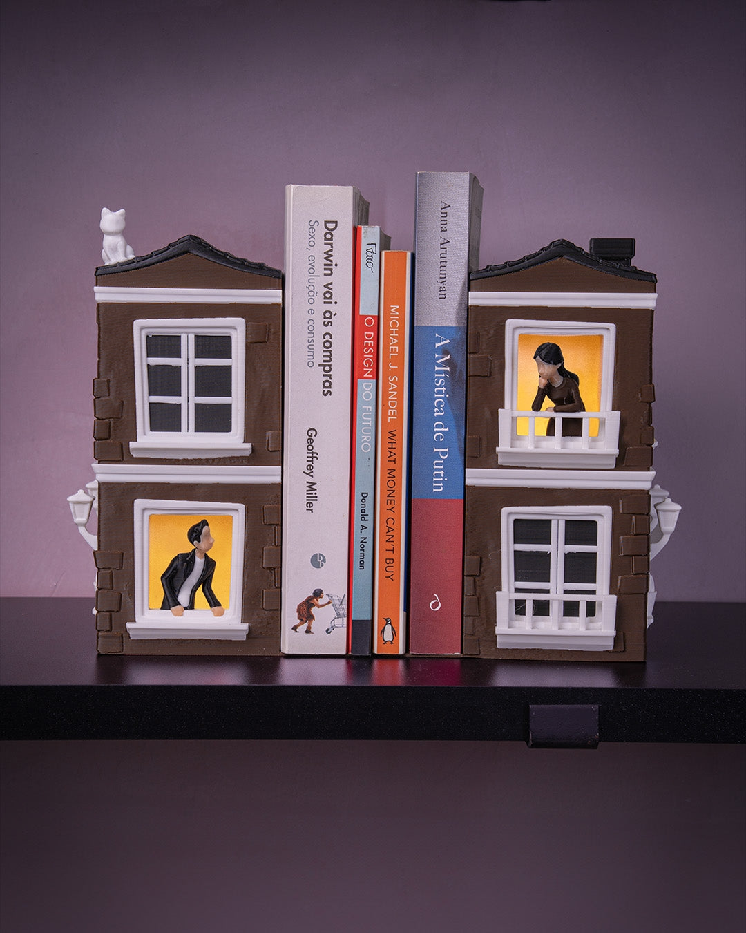 Aparador de Livros - Love Story