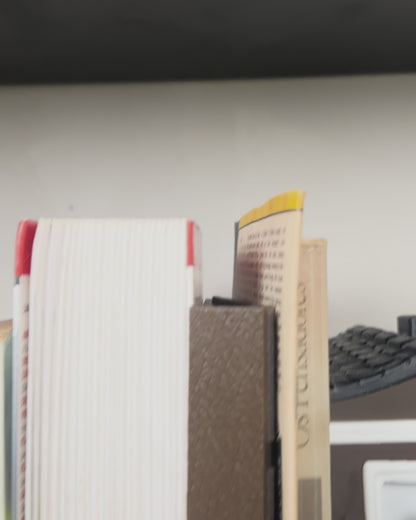 Aparador de Livros - Love Story